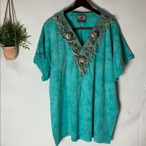 •Vintage Tribal Style T-Shirt•